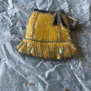 NWOT: Yellow Beaded Coin Purse